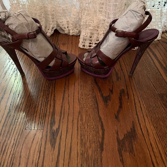 Vintage YSL Tribute RARE Platform Stingray T Strap 5.5 - Picture 7 of 14
